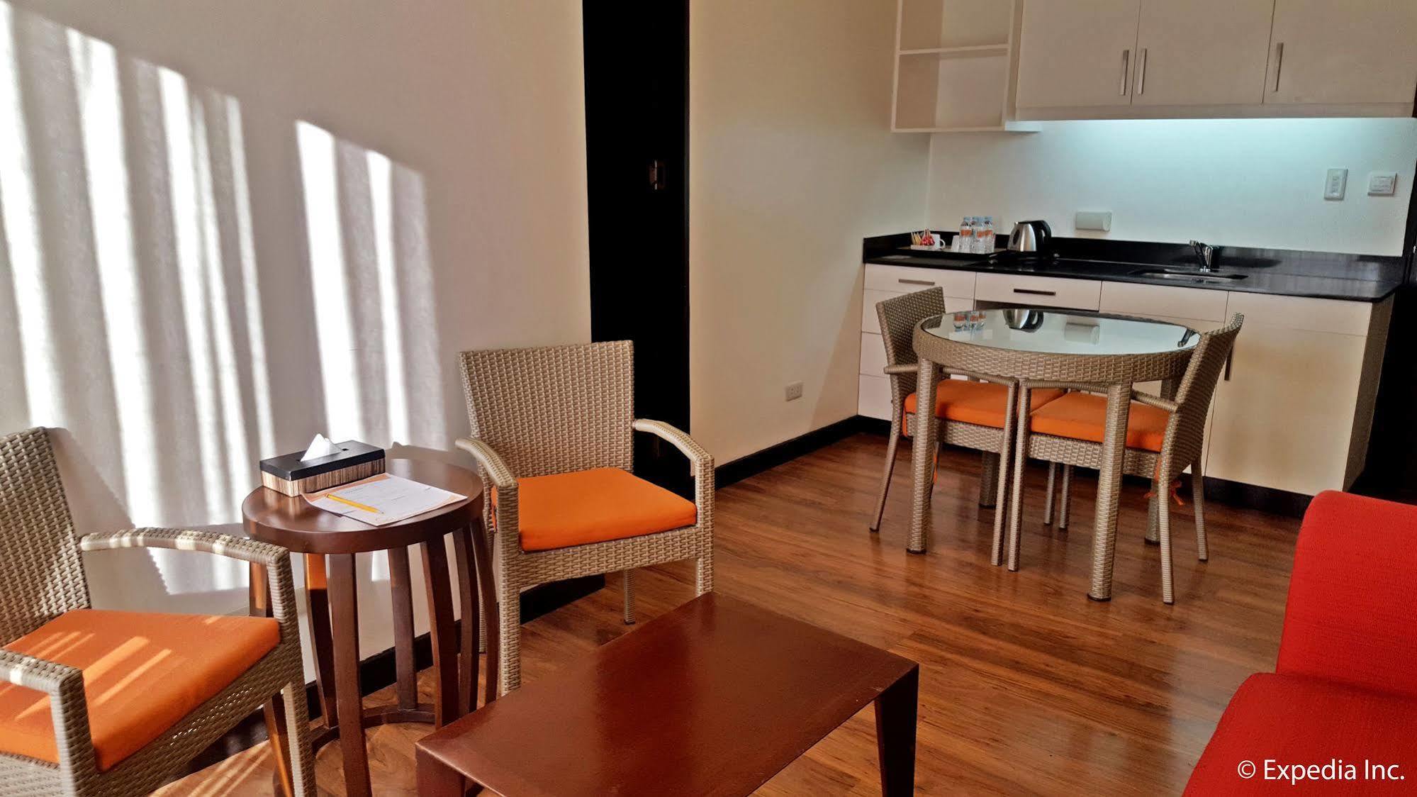 Giraffe Boutique Hotel Baguio City Eksteriør billede