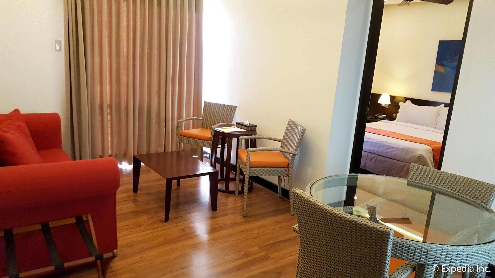 Giraffe Boutique Hotel Baguio City Eksteriør billede
